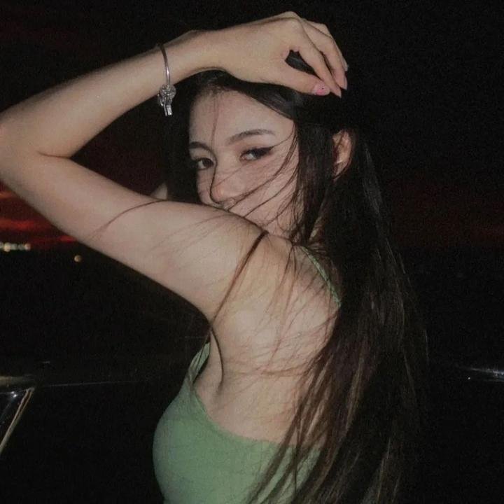 娇娃闹军营